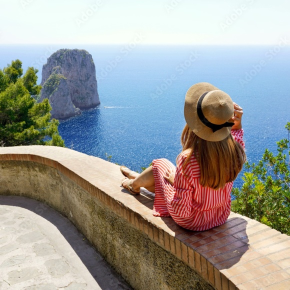 Meet your Posher 🌺 - Picture 1 of 1